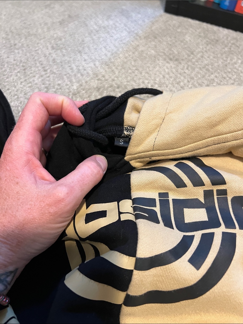 Subsidia Split Black and Tan Graphic Crewneck Excision Rave - Picture 6 of 11